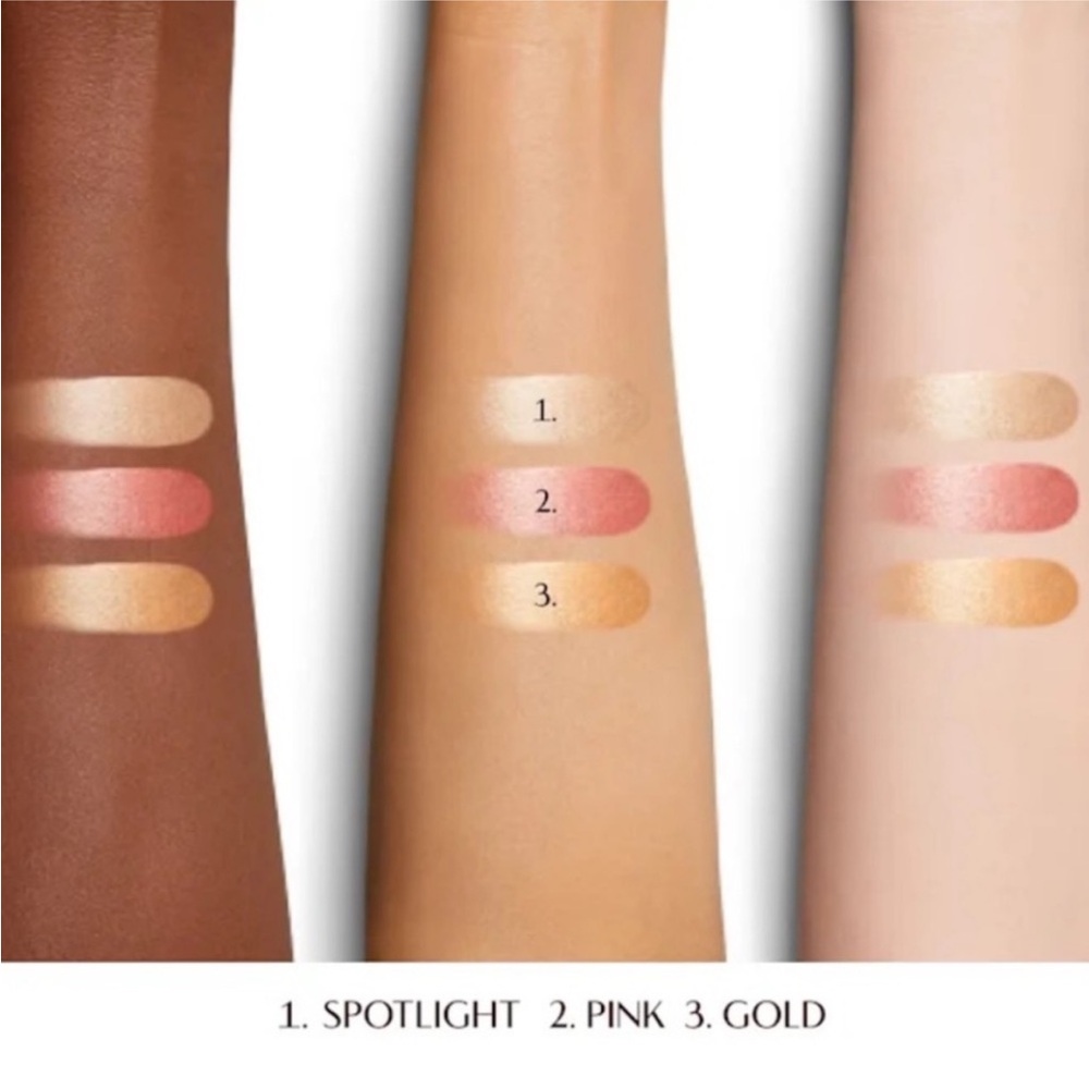 Charlotte Tilbury | Hollywood Beauty Light Wand | Disney’s 100th Edition | Pink - Picture 4 of 8